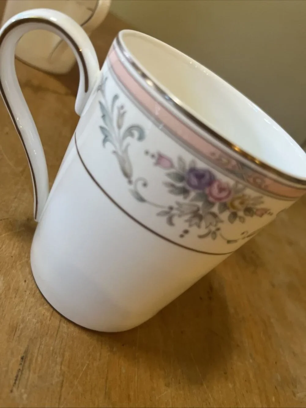 Set of 3 Christopher Stuart Spring Crest Bone China Tall Mugs Gold Trim Floral